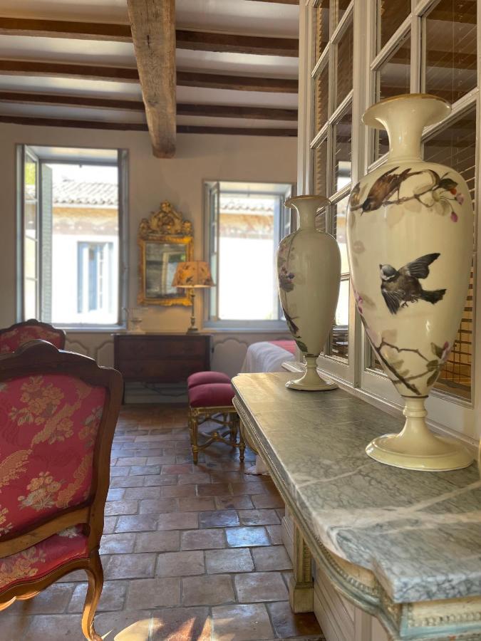 Gite De L'Antiquaire Au Coeur De La Citadelle Блеи-э-Сент-Люс Экстерьер фото